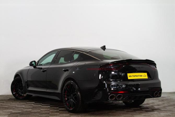 Kia Stinger I Рестайлинг с пробегом 2018 года, цена 3 009 000 рублей, 123110 км, лифтбек, Автокод Объявления