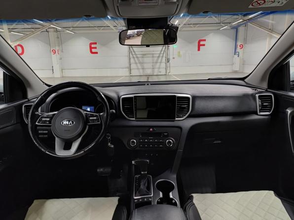 Kia Sportage IV Рестайлинг с пробегом 2018 года, цена 2 320 000 рублей, 93601 км, внедорожник, Автокод Объявления