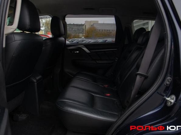 Mitsubishi Pajero Sport III с пробегом 2017 года, цена 2 800 000 рублей, 211035 км, внедорожник, Автокод Объявления