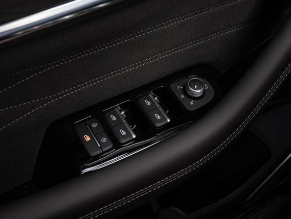 Geely Monjaro I Рестайлинг 2 с пробегом 2026 года, цена 4 200 000 рублей, 52 км, внедорожник, Автокод Объявления