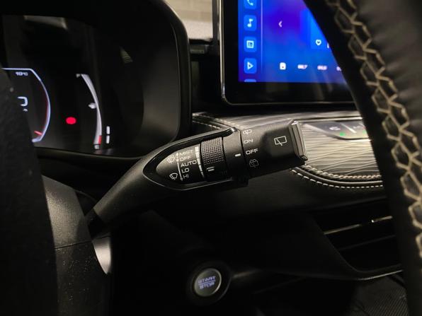 Haval Jolion I Рестайлинг с пробегом 2025 года, цена 2 450 000 рублей, 8987 км, внедорожник, Автокод Объявления