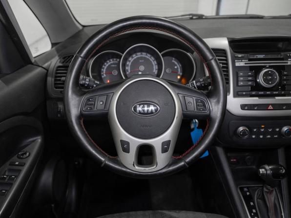 Kia Venga I Рестайлинг с пробегом 2015 года, цена 1 075 000 рублей, 171664 км, минивэн, Автокод Объявления