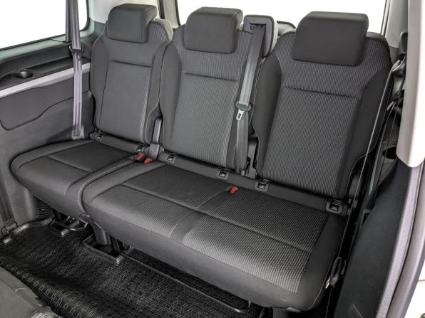 Peugeot Traveller I с пробегом 2019 года, цена 2 895 000 рублей, 42225 км, минивэн, Автокод Объявления
