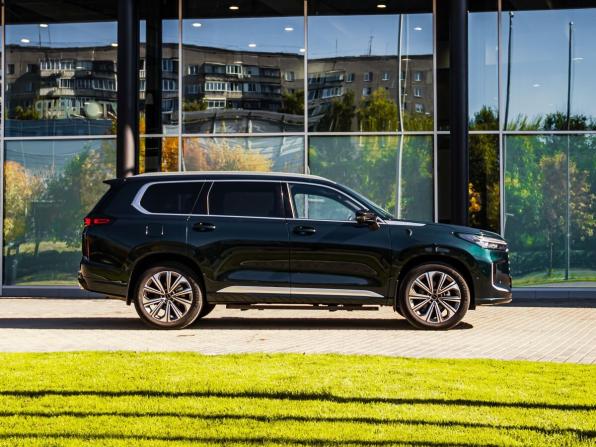 Exeed VX I с пробегом 2023 года, цена 3 250 000 рублей, 7953 км, внедорожник, Автокод Объявления