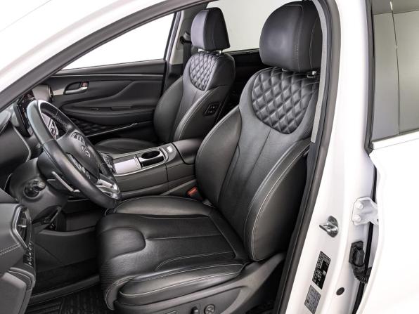 Hyundai Santa Fe IV Рестайлинг с пробегом 2022 года, цена 4 350 000 рублей, 51943 км, внедорожник, Автокод Объявления