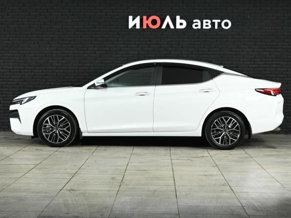 Москвич 6 с пробегом 2024 года, цена 1 850 000 рублей, 8010 км, лифтбек, Автокод Объявления