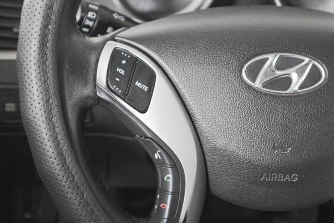 Hyundai Avante V с пробегом 2011 года, цена 919 000 рублей, 250000 км, седан, Автокод Объявления