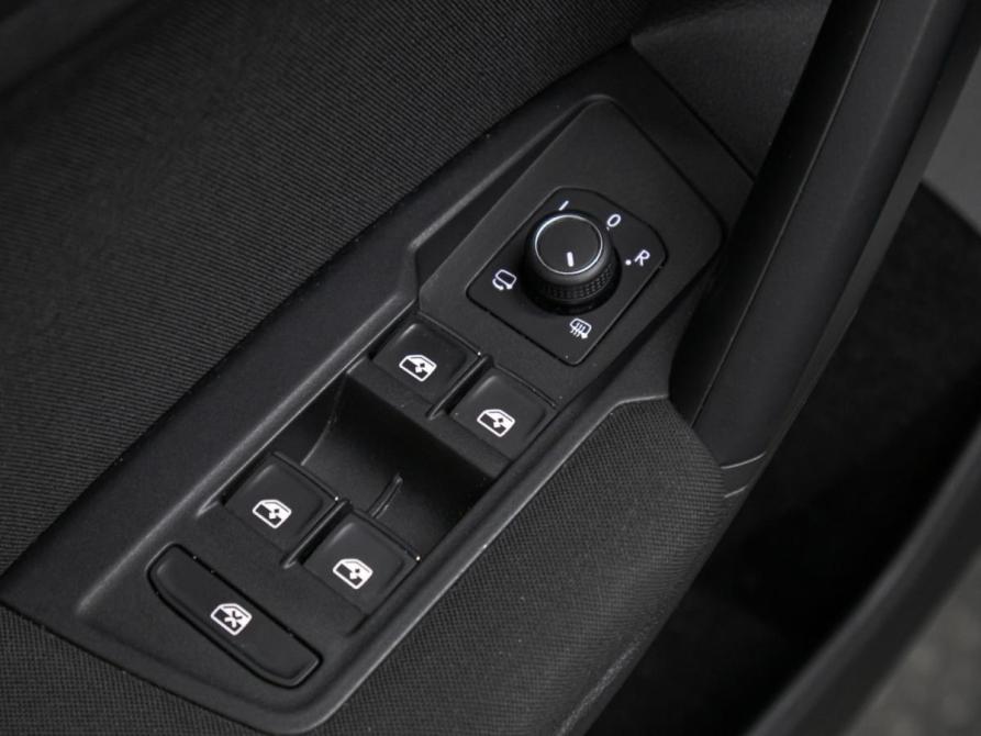 Volkswagen Tiguan II Москва  - изображение 24