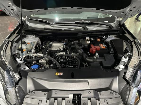 Mitsubishi Outlander IV с пробегом 2023 года, цена 4 071 000 рублей, 33 км, внедорожник, Автокод Объявления