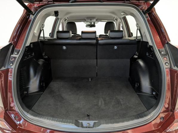 Toyota RAV4 IV (XA40) Рестайлинг с пробегом 2019 года, цена 2 550 000 рублей, 124799 км, внедорожник, Автокод Объявления
