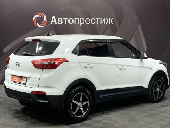 Hyundai Creta I с пробегом 2017 года, цена 1 595 000 рублей, 75600 км, внедорожник, Автокод Объявления
