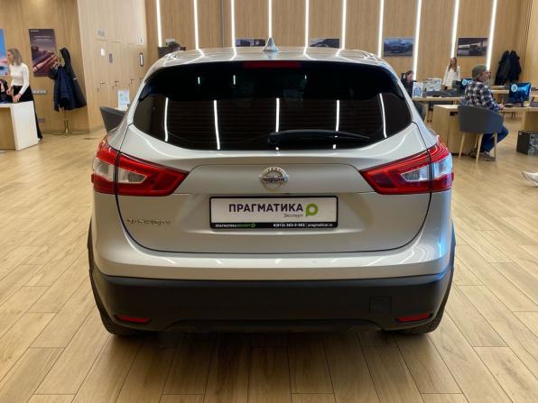 Nissan Qashqai II с пробегом 2017 года, цена 1 448 000 рублей, 179618 км, внедорожник, Автокод Объявления