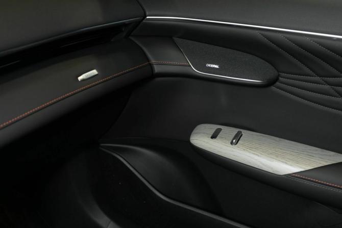 Новый Changan Deepal S07 I 2025 года, цена 5 828 250 рублей, внедорожник, Автокод Объявления