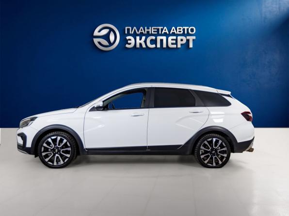 Lada (ВАЗ) Vesta I Рестайлинг (NG) с пробегом 2024 года, цена 1 180 000 рублей, 130359 км, универсал, Автокод Объявления
