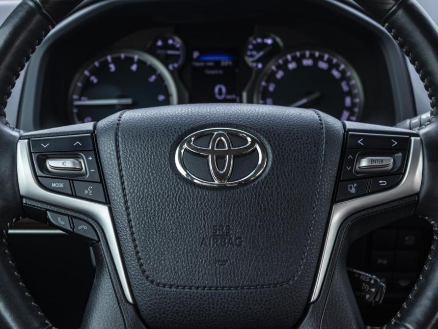 Toyota Land Cruiser Prado 150 Series Рестайлинг 3 Москва  - изображение 11