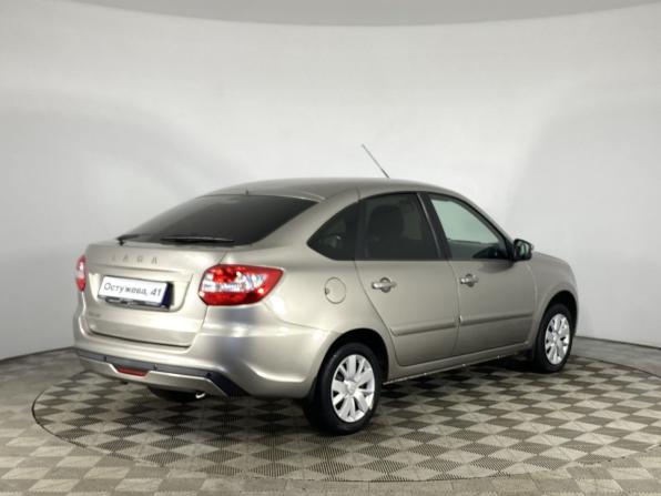 Lada (ВАЗ) Granta I Рестайлинг с пробегом 2021 года, цена 740 000 рублей, 50946 км, хэтчбек, Автокод Объявления