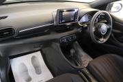 Toyota Yaris IV Омск  - изображение 41