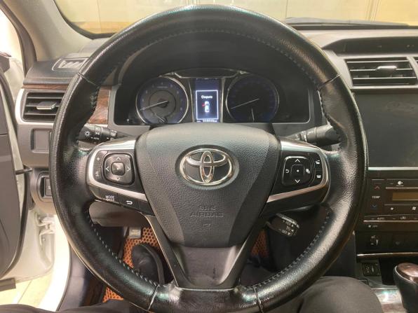 Toyota Camry VII (XV50) Рестайлинг с пробегом 2017 года, цена 1 775 000 рублей, 319000 км, седан, Автокод Объявления