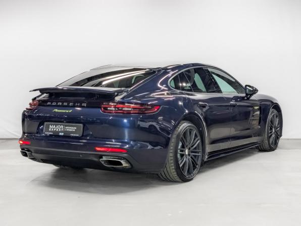 Porsche Panamera II с пробегом 2017 года, цена 5 990 000 рублей, 109000 км, лифтбек, Автокод Объявления