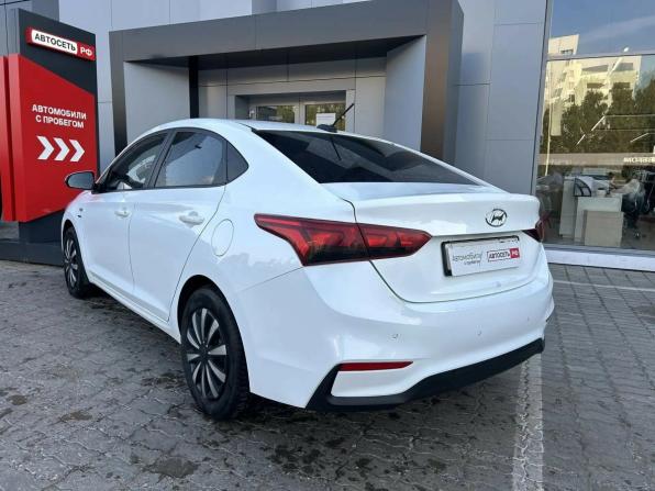 Hyundai Solaris II с пробегом 2019 года, цена 1 346 200 рублей, 151805 км, седан, Автокод Объявления