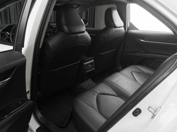 Toyota Camry VIII (XV70) Рестайлинг с пробегом 2022 года, цена 3 710 000 рублей, 37546 км, седан, Автокод Объявления
