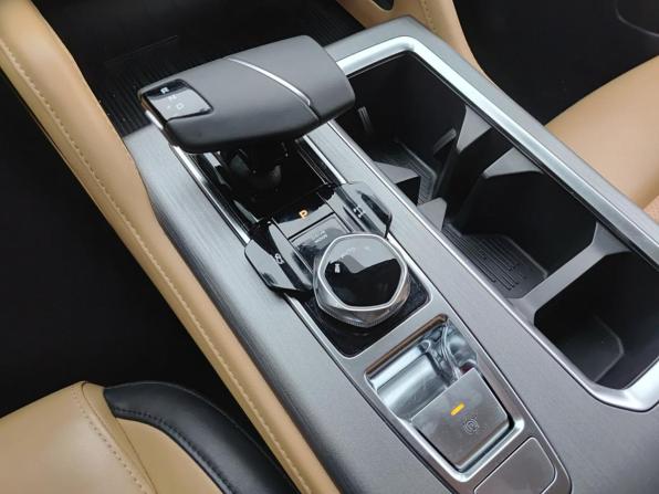Changan Hunter Plus с пробегом 2024 года, цена 2 864 000 рублей, 25341 км, фургон, Автокод Объявления