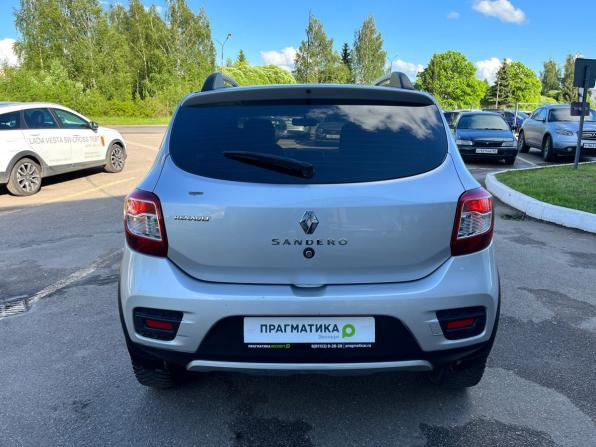 Renault Sandero II с пробегом 2016 года, цена 950 000 рублей, 125880 км, хэтчбек, Автокод Объявления
