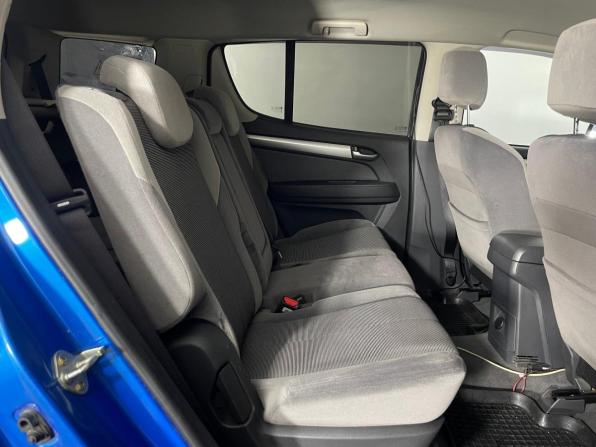 Chevrolet TrailBlazer II с пробегом 2013 года, цена 1 285 000 рублей, 110556 км, внедорожник, Автокод Объявления