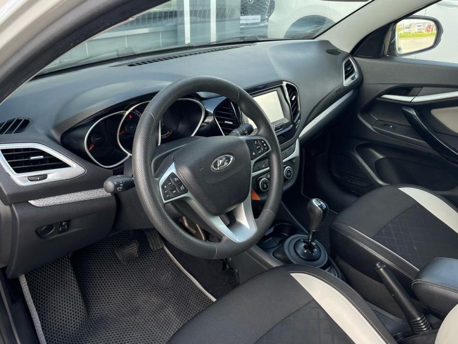 Lada (ВАЗ) Vesta I Санкт-Петербург  - изображение 12