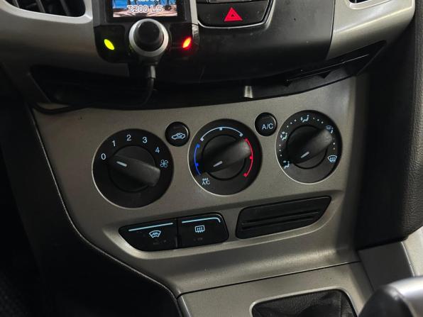 Ford Focus III с пробегом 2013 года, цена 610 000 рублей, 150390 км, хэтчбек, Автокод Объявления