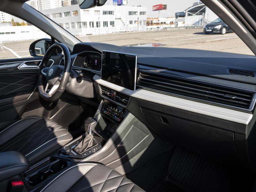 Volkswagen Tiguan II Рестайлинг Москва  - изображение 14