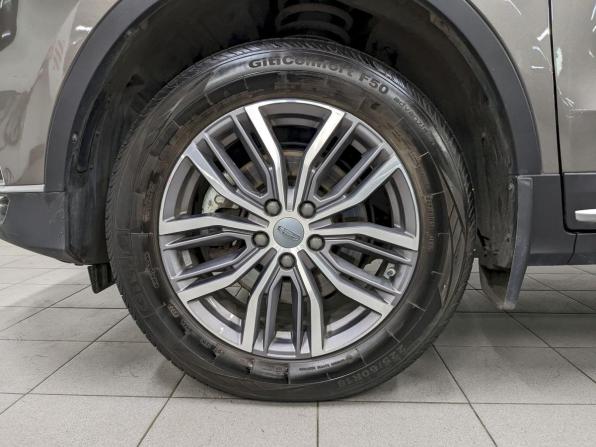 Geely Atlas Pro с пробегом 2023 года, цена 1 890 000 рублей, 53731 км, внедорожник, Автокод Объявления