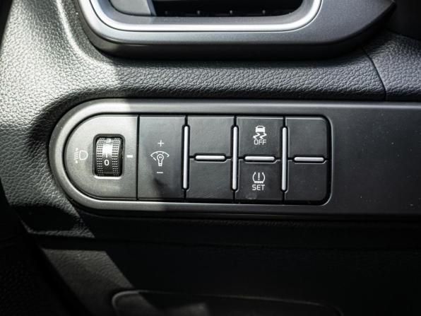 Kia Ceed III Рестайлинг с пробегом 2022 года, цена 1 899 000 рублей, 78149 км, универсал, Автокод Объявления