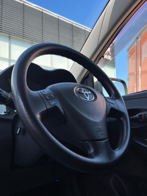 Toyota Corolla X (E140 E150) Рестайлинг Омск  - изображение 8