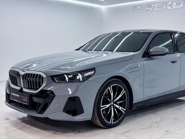 BMW 5 серии VIII (G60/G61/G68) с пробегом 2025 года, цена 8 500 000 рублей, 4097 км, седан, Автокод Объявления
