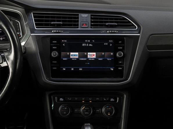 Volkswagen Tiguan II с пробегом 2019 года, цена 2 890 000 рублей, 121740 км, внедорожник, Автокод Объявления