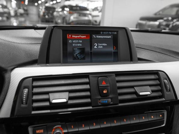 BMW 3 серии VI (F3x) Рестайлинг с пробегом 2018 года, цена 2 660 000 рублей, 133690 км, седан, Автокод Объявления