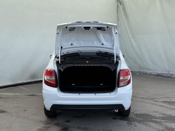 Lada (ВАЗ) Granta I Рестайлинг с пробегом 2022 года, цена 577 000 рублей, 214867 км, седан, Автокод Объявления
