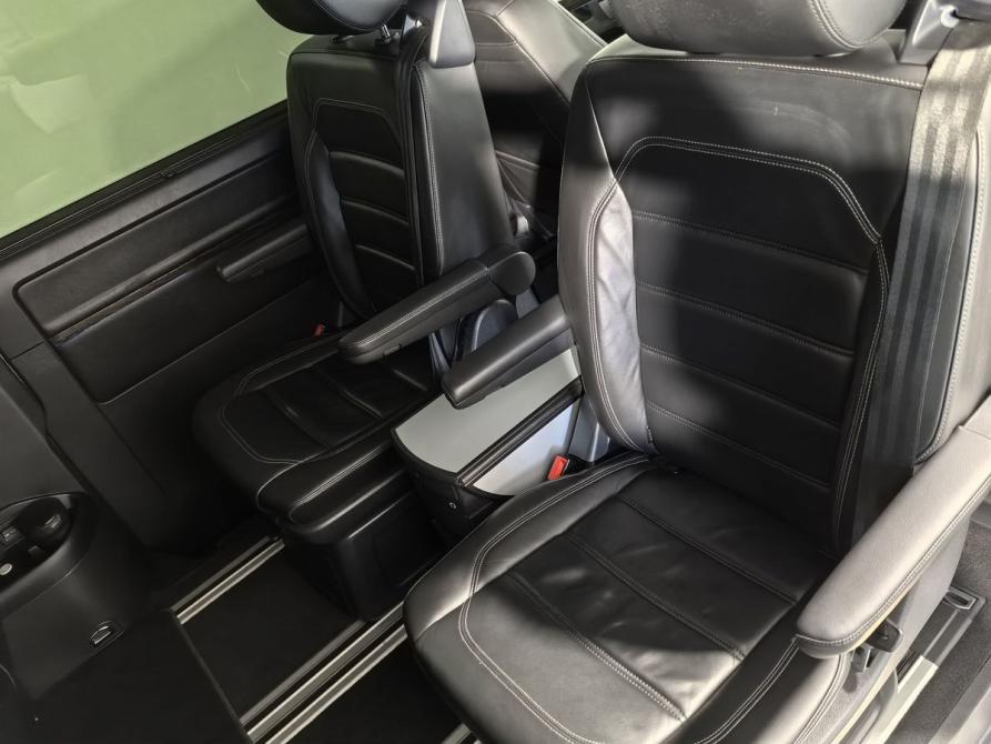 Volkswagen Multivan T6 Рестайлинг Санкт-Петербург  - изображение 21