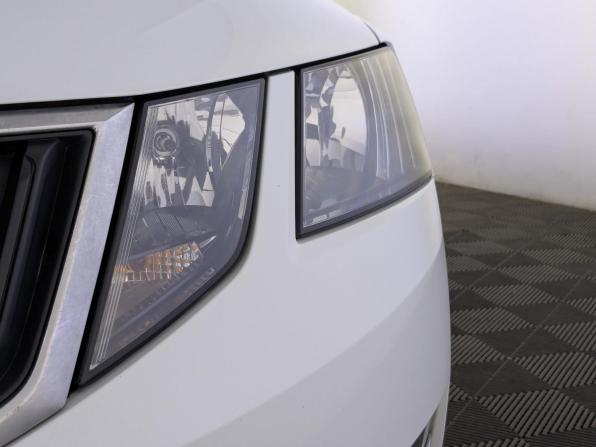 Skoda Octavia III (A7) Рестайлинг с пробегом 2018 года, цена 1 745 000 рублей, 73418 км, лифтбек, Автокод Объявления