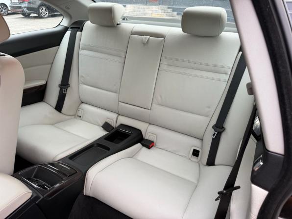 BMW 3 серии V (E90/E91/E92/E93) Рестайлинг с пробегом 2012 года, цена 1 350 000 рублей, 110900 км, купе, Автокод Объявления