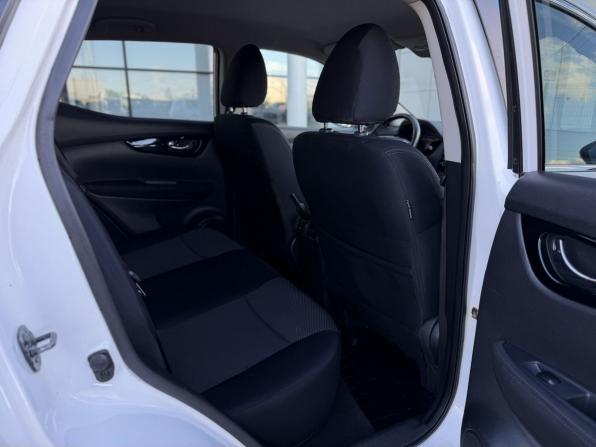 Nissan Qashqai II с пробегом 2018 года, цена 1 590 000 рублей, 128398 км, внедорожник, Автокод Объявления