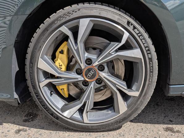 Audi A3 IV (8Y) с пробегом 2022 года, цена 2 990 000 рублей, 75492 км, хэтчбек, Автокод Объявления