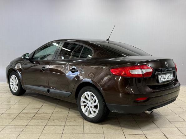 Renault Fluence I Рестайлинг с пробегом 2016 года, цена 720 000 рублей, 180136 км, седан, Автокод Объявления