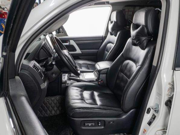 Toyota Land Cruiser 200 Series Рестайлинг 2 с пробегом 2016 года, цена 6 399 000 рублей, 275453 км, внедорожник, Автокод Объявления