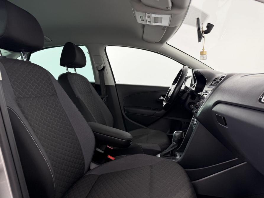 Volkswagen Polo V Рестайлинг Калининград  - изображение 17