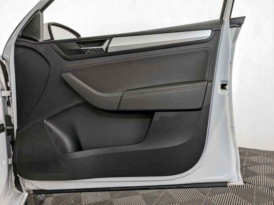 Skoda Rapid I Рестайлинг Санкт-Петербург  - изображение 24