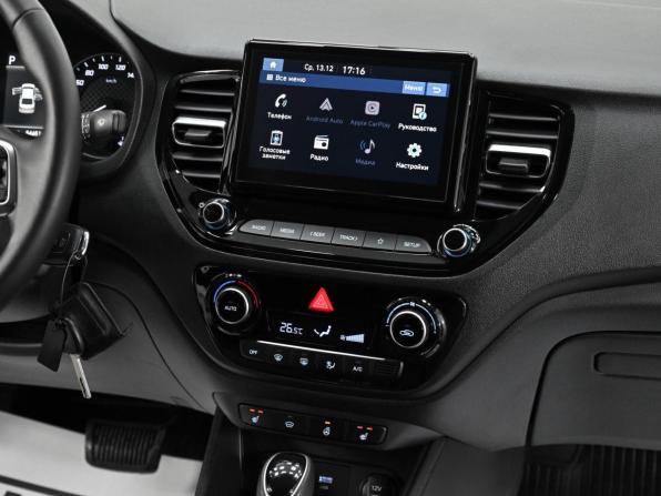 Hyundai Solaris II Рестайлинг с пробегом 2021 года, цена 859 000 рублей, 52000 км, седан, Автокод Объявления
