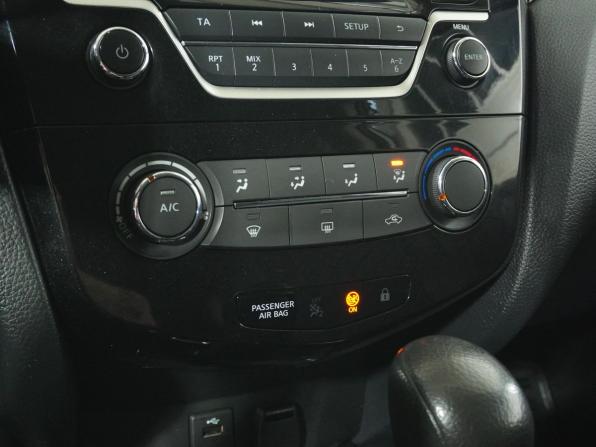 Nissan Qashqai II с пробегом 2016 года, цена 1 375 000 рублей, 169118 км, внедорожник, Автокод Объявления