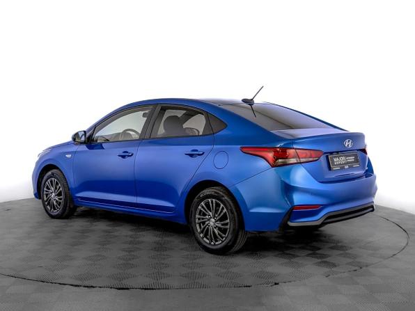 Hyundai Solaris II с пробегом 2019 года, цена 1 495 000 рублей, 64302 км, седан, Автокод Объявления